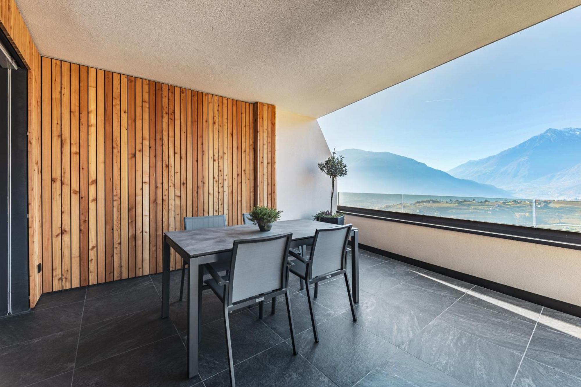 Dornsberg Panoramic Aparthotel